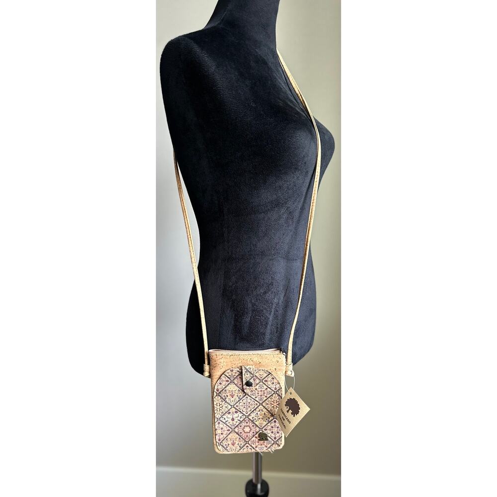 NWT CORKEDIA Printed Bohemian Cork Small Crossbody Bag - Picture 2 of 6